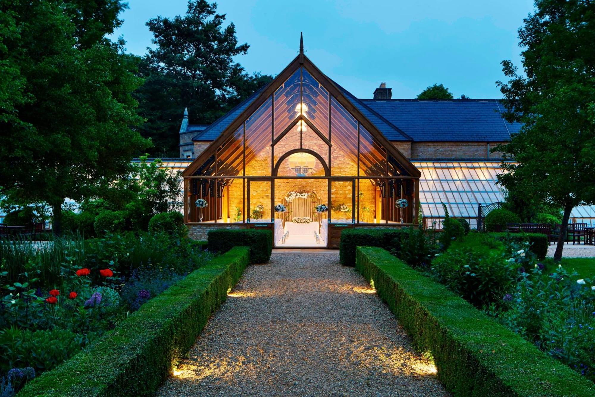 Hanbury Manor Marriott & Country Club